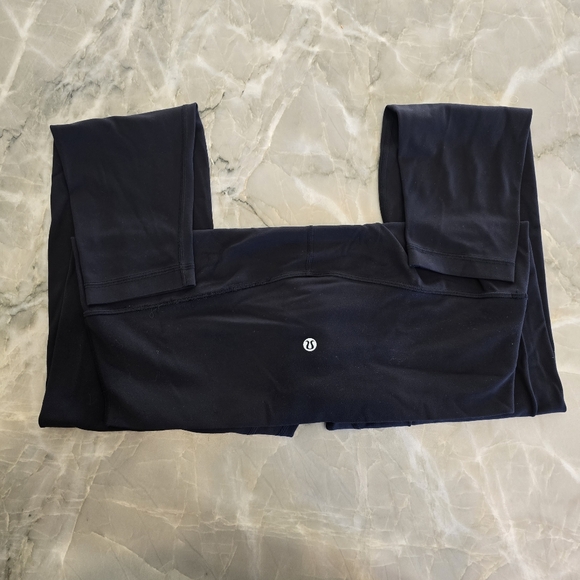 Lululemon Black Leggings, Sz 14, No Pocketw - Picture 4 of 6